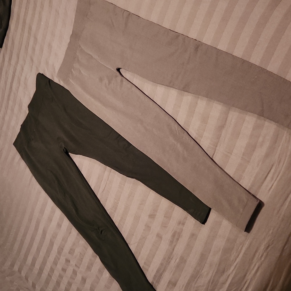 Ladies Fleece lined leggings, black and grey, both M/L